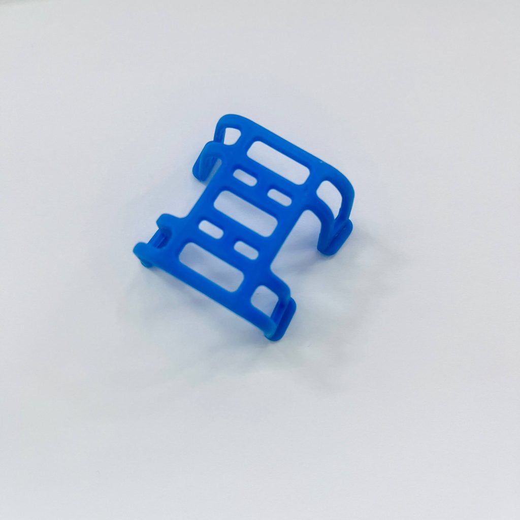 Pet tracker silicone clip set accessory